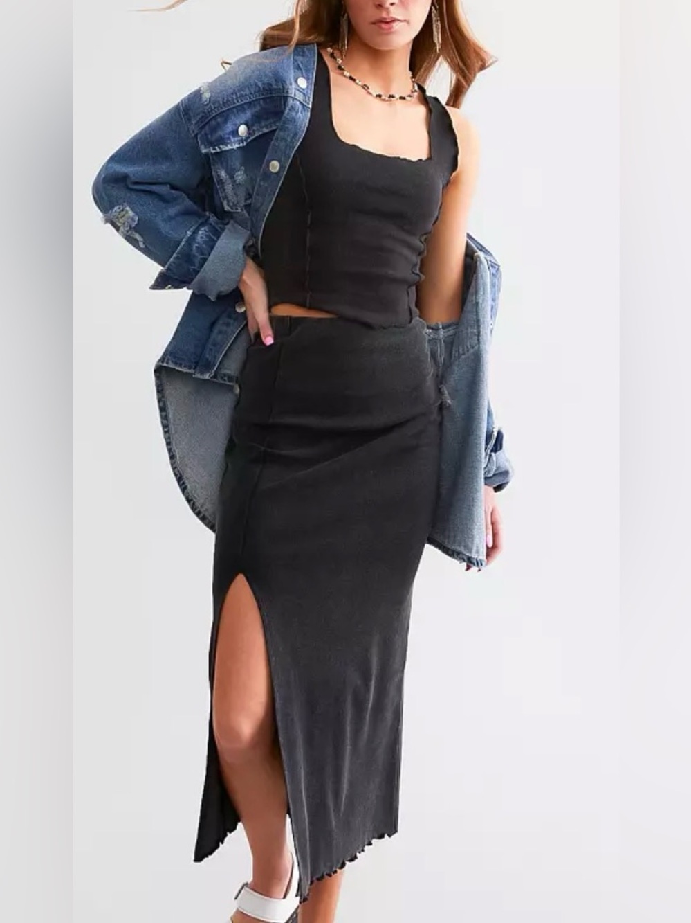 Chic Black High-Slit Maxi Skirt - Sleek Everyday Maxi